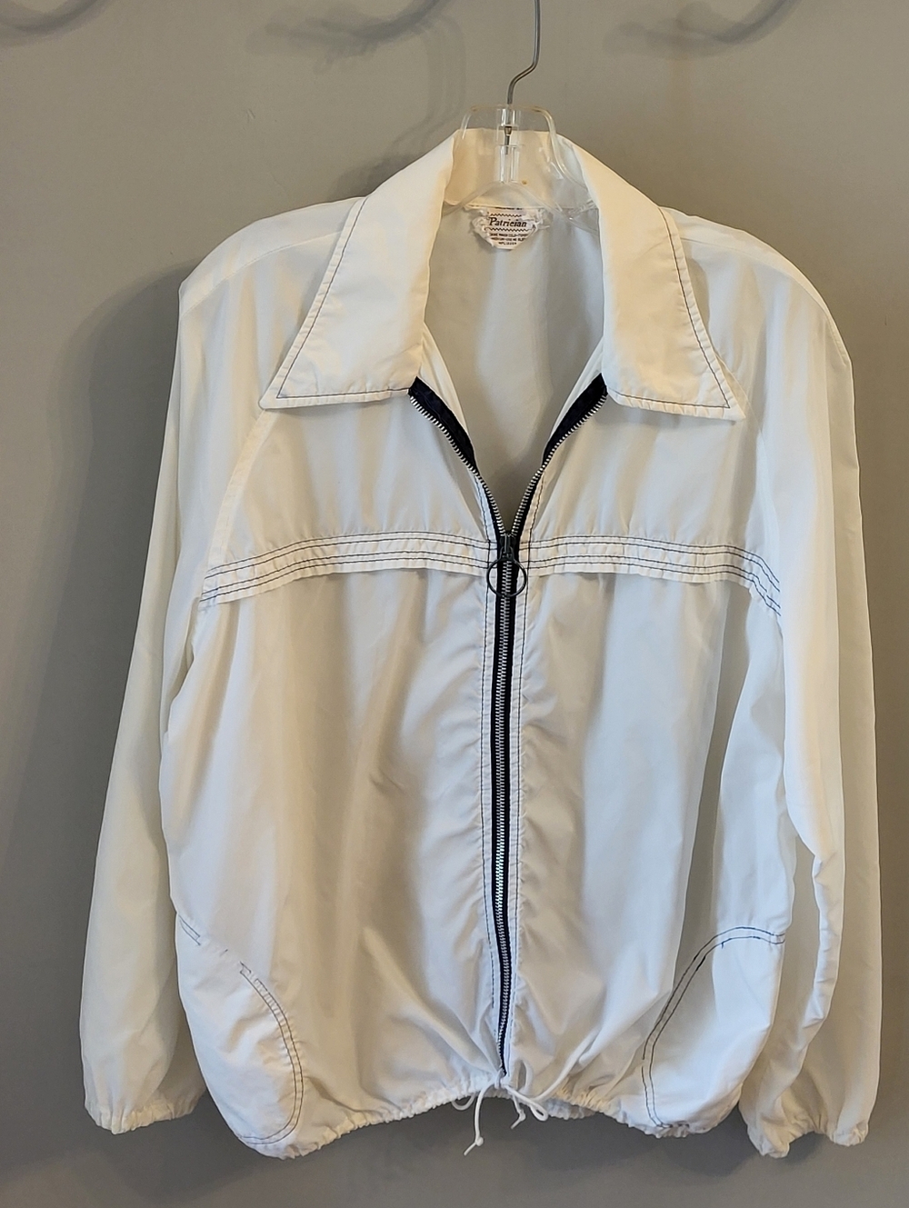1970s White Nylon Windbreaker Medium Navy Top Stitch Drawstring Waist
